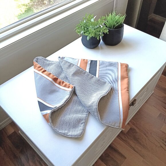 2 Indoor / Outdoor Cushion Covers (set of two) - Picture 2 of 3